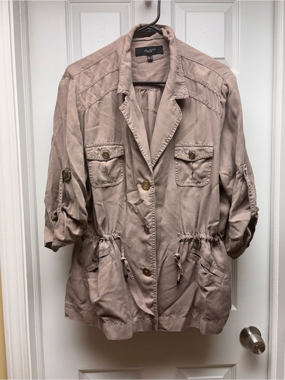 Un Jour Ailleurs Women’s Utility Anorak Jacket – Taupe | Size 22 (UK) / EU 50